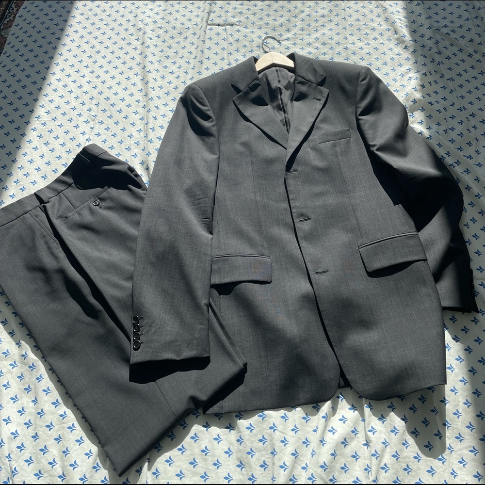 COPY - Hugo Boss suit
